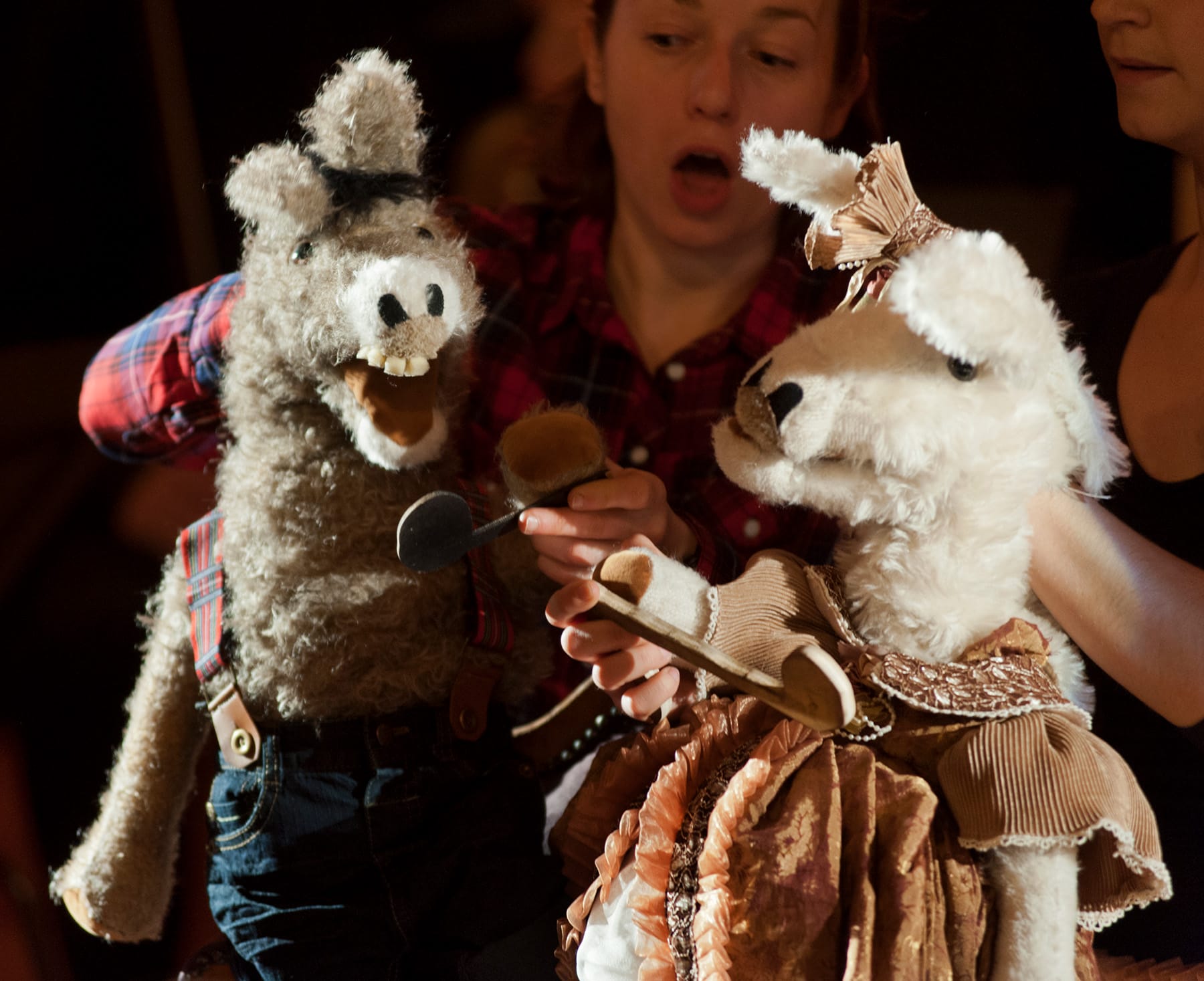 Puppenphilharmonie, Szene aus Emil und Emily