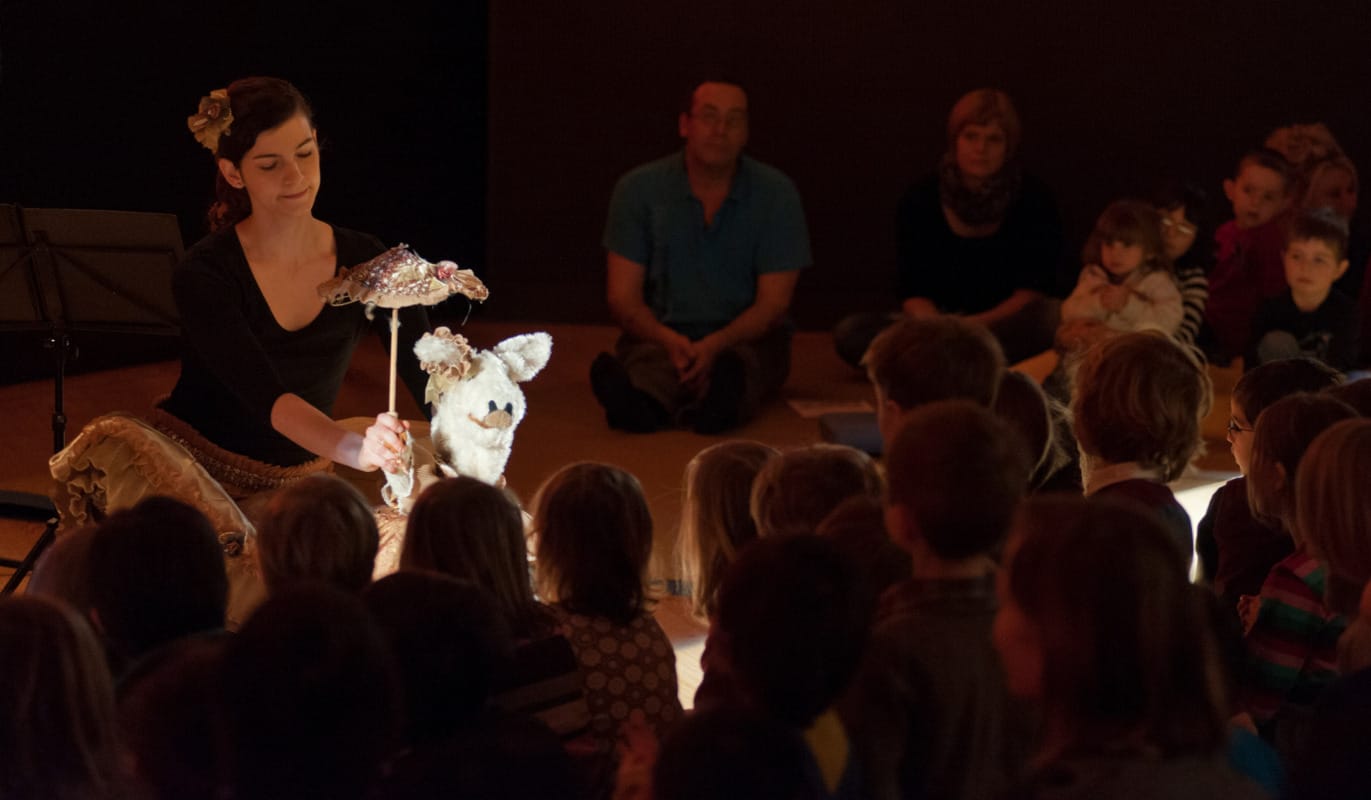 Szene aus Emil und Emily