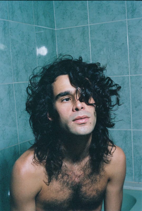 Pressefoto von Zé Ibarra